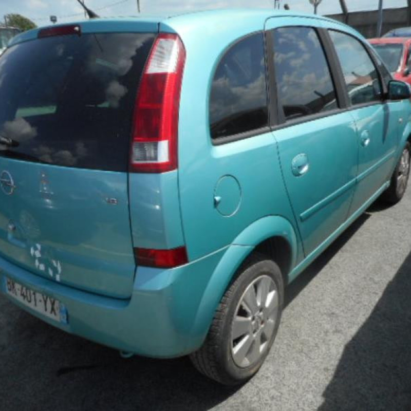 Feu factice arriere droit OPEL MERIVA A Photo n°5