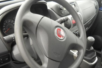 Traverse superieure FIAT QUBO