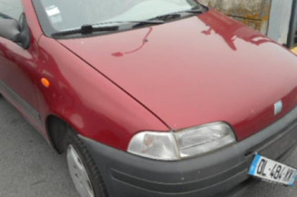 Optique avant secondaire droit (feux)(clignotant) FIAT PUNTO 1