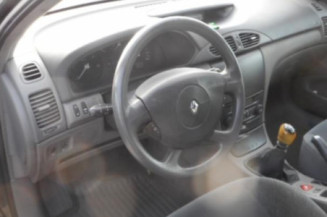 Pompe de direction RENAULT LAGUNA 2