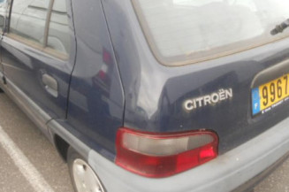 Optique avant secondaire droit (feux)(clignotant) CITROEN SAXO