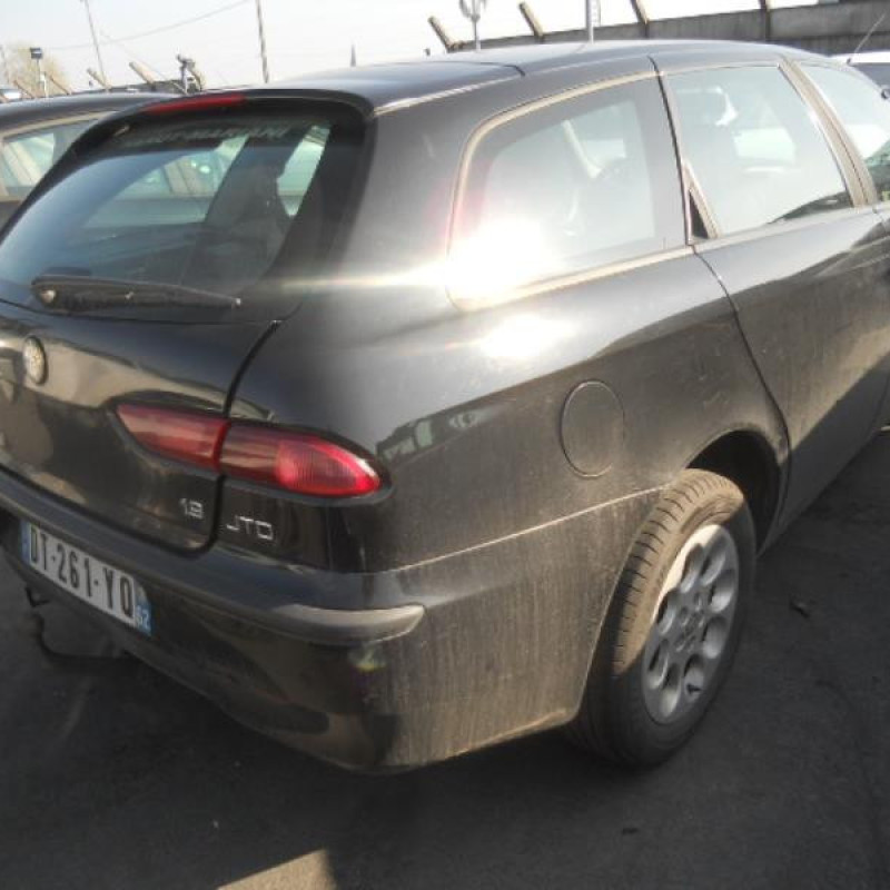 Pare choc arriere ALFA ROMEO 156 Photo n°6