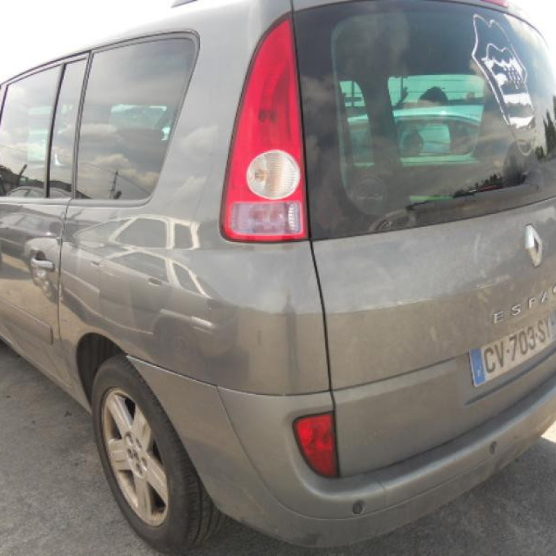 Anti brouillard arriere droit RENAULT GRAND ESPACE 4 Photo n°6