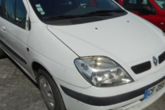 Bouton de coffre RENAULT SCENIC 1