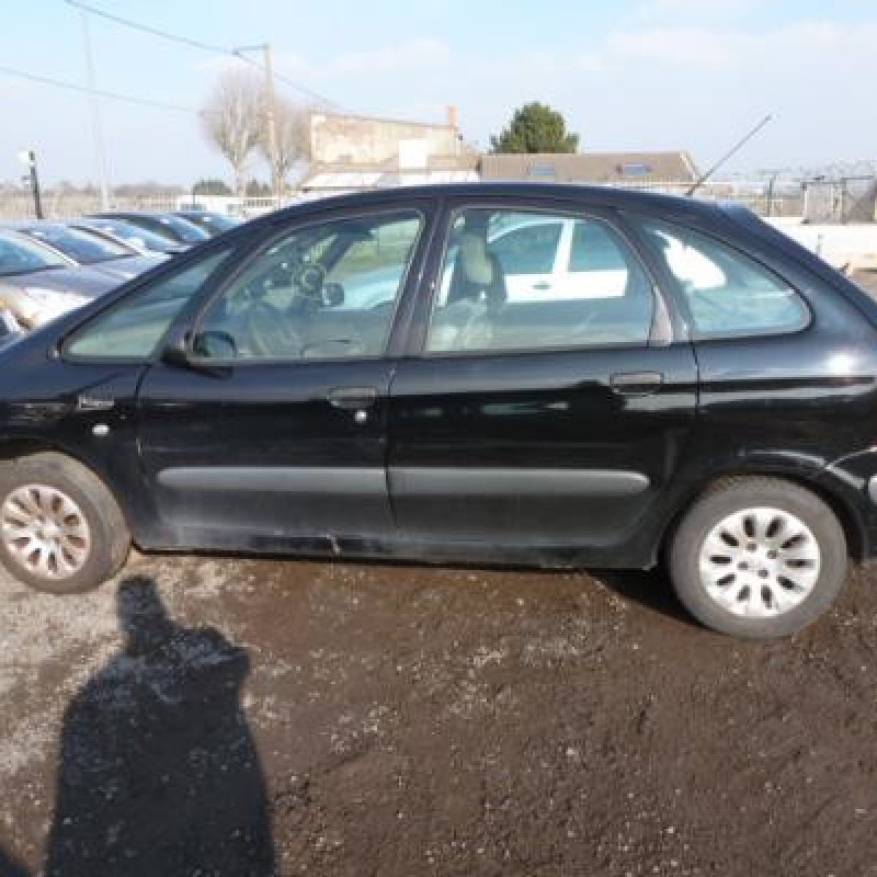 Pare choc arriere CITROEN XSARA PICASSO Photo n°6