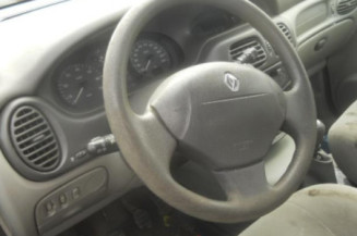 Pompe de direction RENAULT SCENIC 1