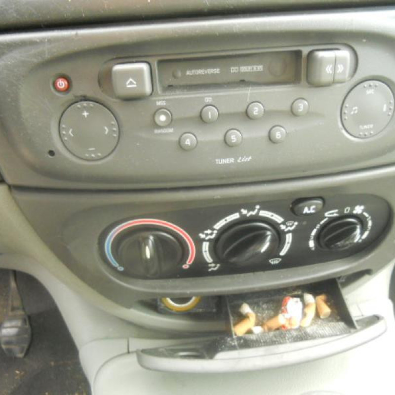 Pompe de direction RENAULT SCENIC 1 Photo n°9