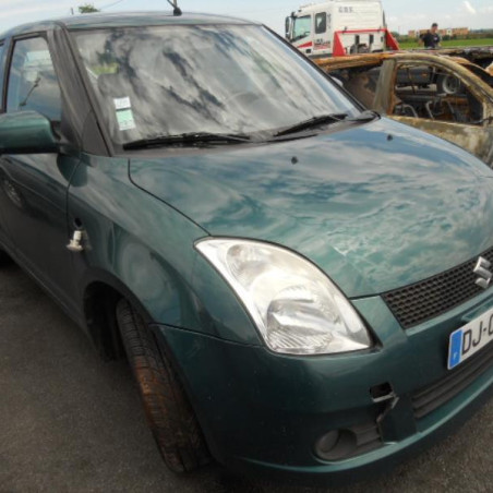 Custode arriere droit (porte) SUZUKI SWIFT 3