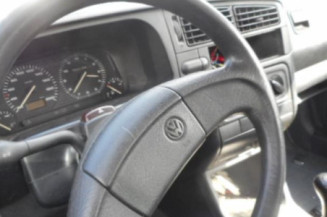 Leve vitre mecanique avant gauche VOLKSWAGEN GOLF 3