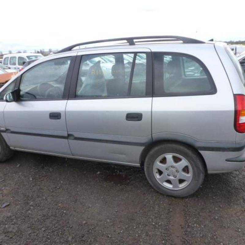 Custode arriere droit (porte) OPEL ZAFIRA A Photo n°1