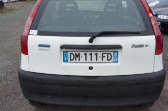 Custode arriere droit FIAT PUNTO 1