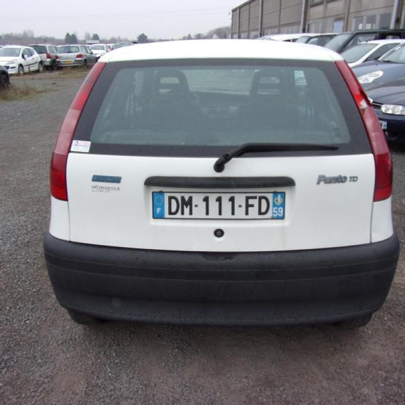 Custode arriere droit FIAT PUNTO 1 Photo n°3