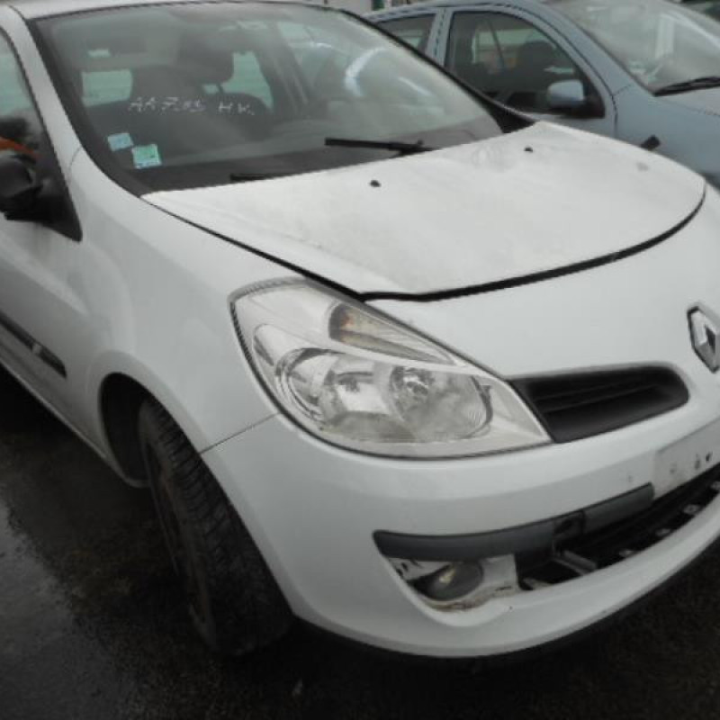 Debitmetre RENAULT CLIO 3 Photo n°5