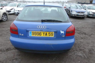 Custode arriere droit AUDI A3 1