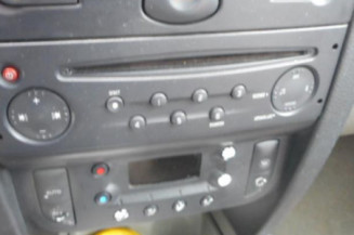 Poignee interieur avant droit RENAULT CLIO 2