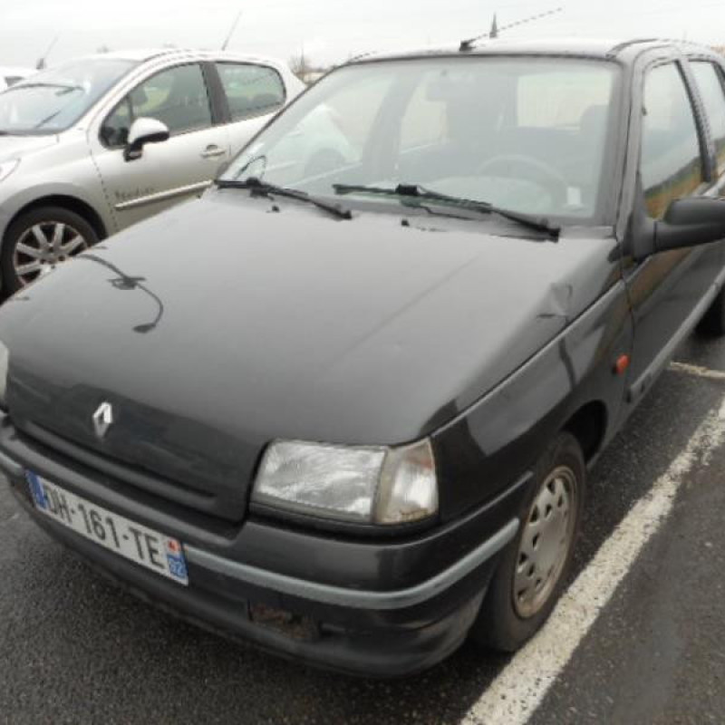 Pompe lave glace arriere RENAULT CLIO 1 Photo n°4