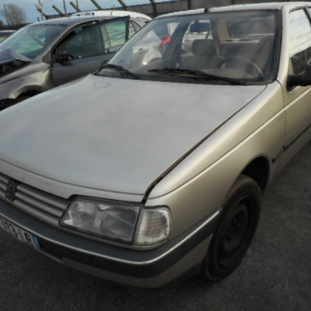 Vitre arriere droit PEUGEOT 405 Photo n°1