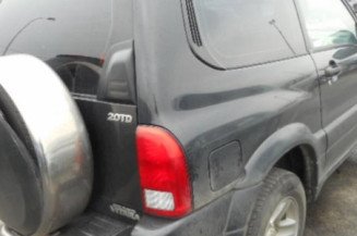 Poignee porte avant gauche SUZUKI GRAND VITARA 1