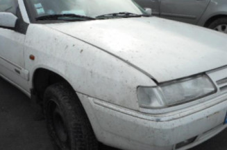 Anti brouillard droit (feux) CITROEN XANTIA