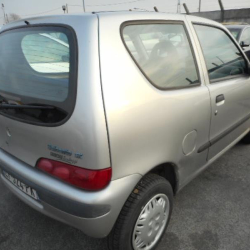 Repetiteur clignotant avant gauche (Feux) FIAT SEICENTO Photo n°3