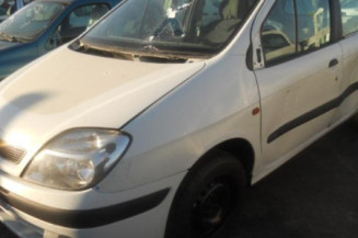 Pompe de direction RENAULT SCENIC 1