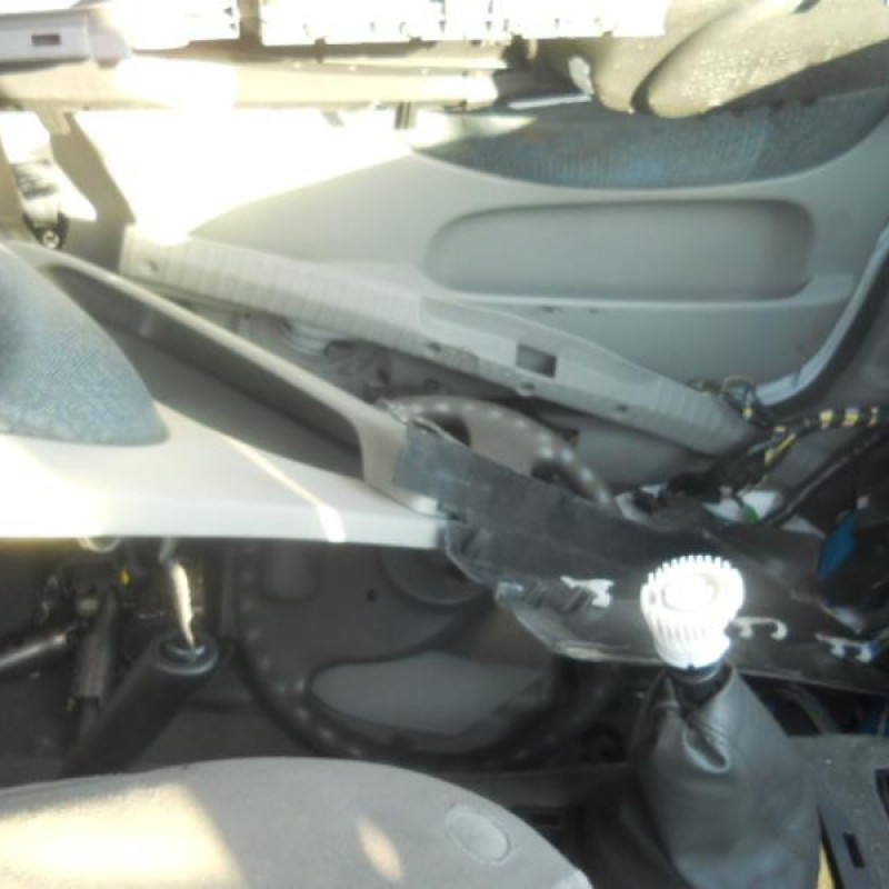 Pompe de direction RENAULT SCENIC 1 Photo n°8