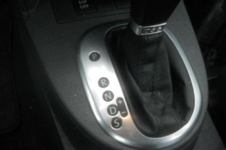 Poignee interieur avant droit VOLKSWAGEN TOURAN 1