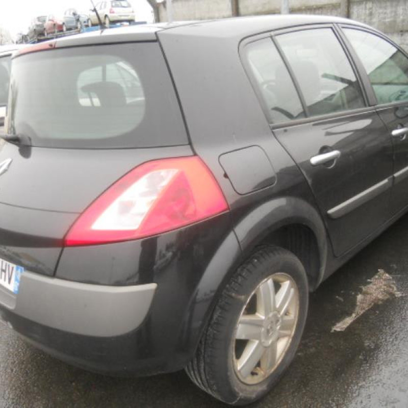 Pare choc arriere RENAULT MEGANE 2 Photo n°5