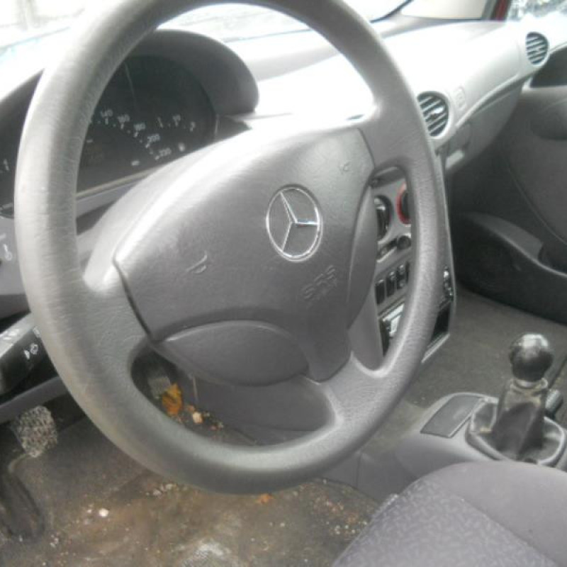 Poignee porte arriere droit MERCEDES CLASSE A 168 Photo n°9