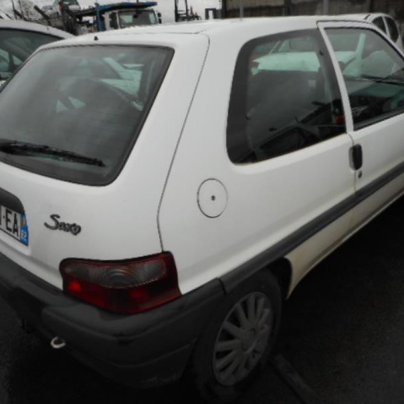 Optique avant secondaire droit (feux)(clignotant) CITROEN SAXO Photo n°5