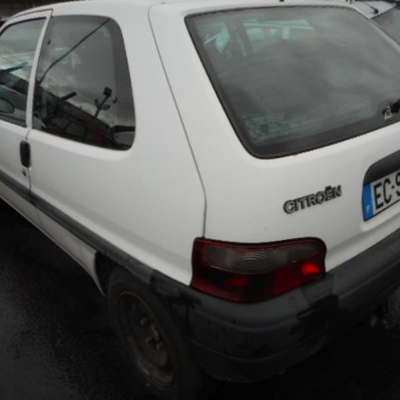 Optique avant secondaire droit (feux)(clignotant) CITROEN SAXO Photo n°6