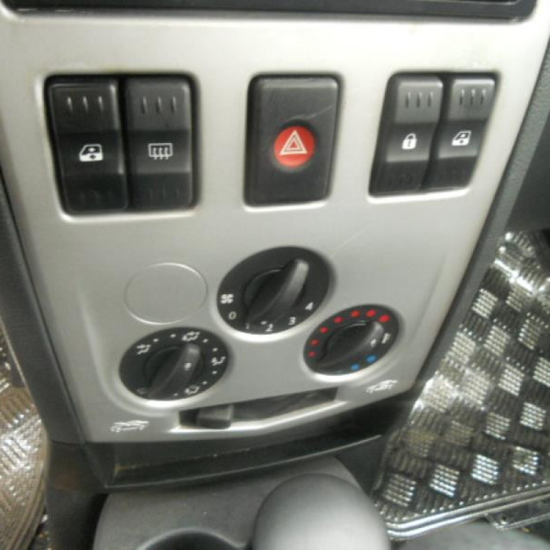 Poignee interieur arriere gauche DACIA LOGAN 1 Photo n°9