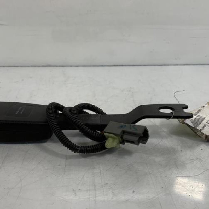 Attache ceinture avant gauche HYUNDAI I 10 1 Photo n°3