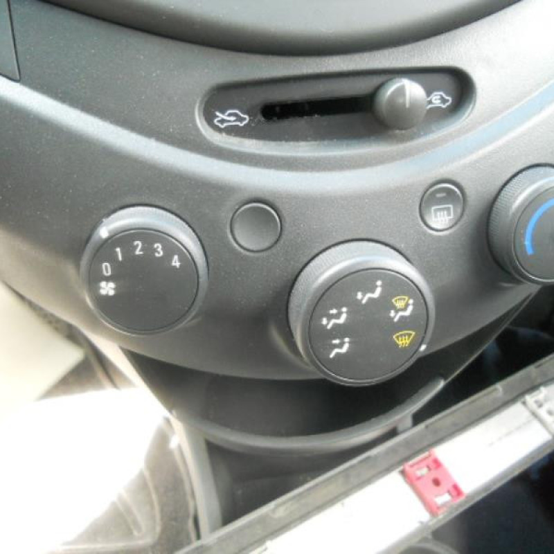 Poignee interieur avant droit CHEVROLET SPARK Photo n°10