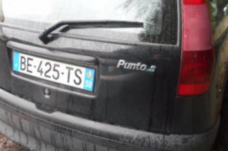 Custode arriere droit FIAT PUNTO 1