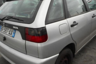 Pare choc arriere SEAT IBIZA 2