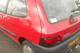 Bouton de coffre RENAULT CLIO 1