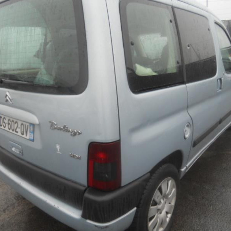 Vitre arriere droit CITROEN BERLINGO 1 Photo n°4