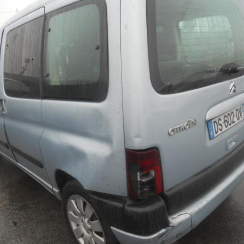 Vitre arriere droit CITROEN BERLINGO 1 Photo n°5