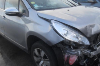 Arret de porte avant droit PEUGEOT 2008 1