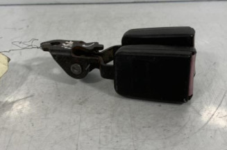 Attache ceinture arriere centrale PEUGEOT 407