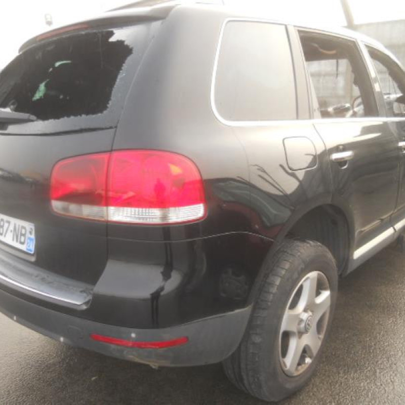 Pare choc arriere VOLKSWAGEN TOUAREG 1 Photo n°5