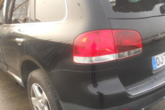 Pare choc arriere VOLKSWAGEN TOUAREG 1