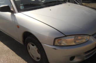 Retroviseur gauche MITSUBISHI COLT 5