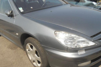 Pare choc arriere PEUGEOT 607