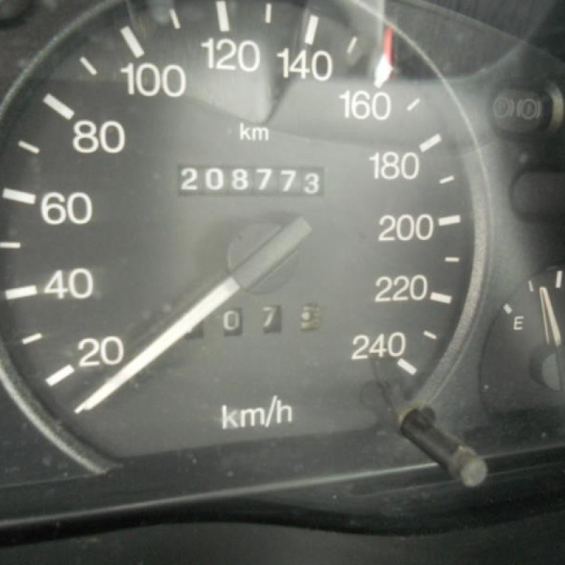 Horloge FORD MONDEO 1 Photo n°10