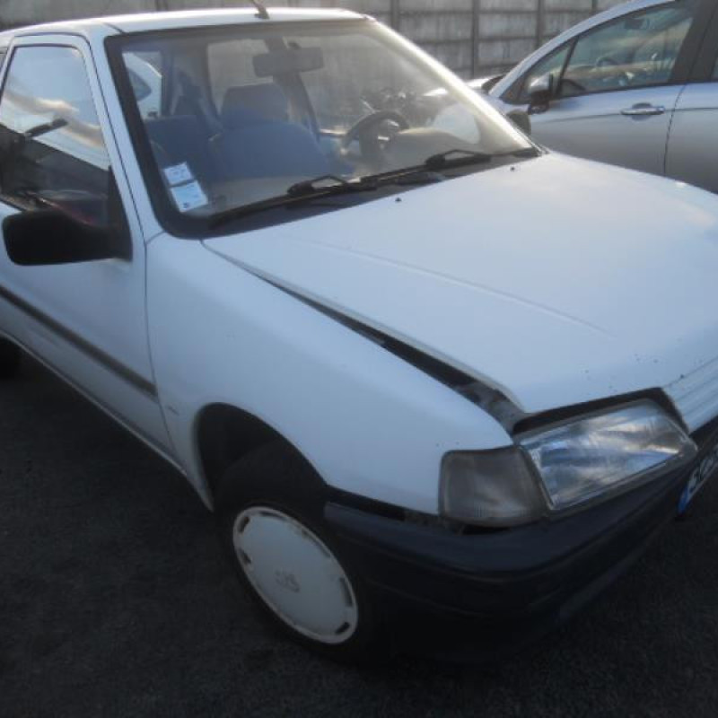 Custode arriere droit PEUGEOT 106 Photo n°2