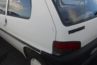 Custode arriere droit PEUGEOT 106