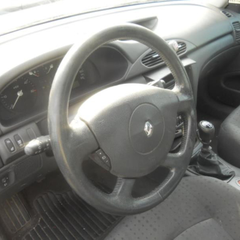 Poignee porte arriere gauche RENAULT LAGUNA 2 Photo n°8