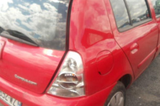 Poignee porte arriere gauche RENAULT CLIO 2 CAMPUS